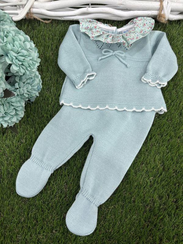 CONJUNTO DOS PIEZAS HILO VERDE AGUA JERSEY CON CUELLO LIBERTY Y POLAINAS 26MC-160