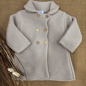 ABRIGO NIÑO LANA DOBLE COLOR PIEDRA CON TRABILLA EN LA PARTE TRASERA 026RF-714