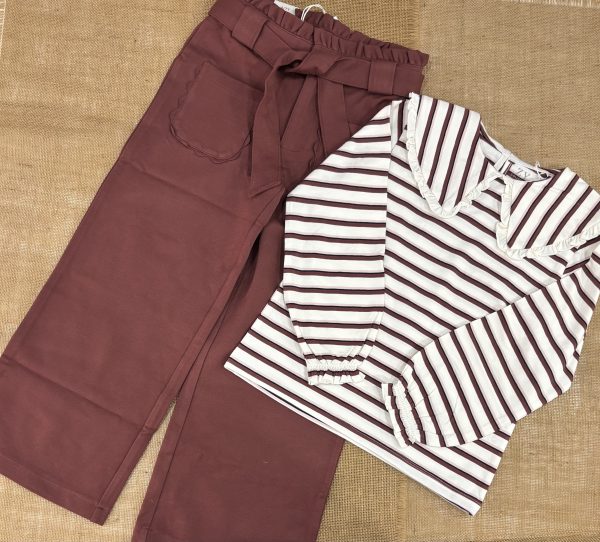 CONJUNTO NIÑA CAMISETA ALGODON RAYAS GRANATES MARINO ROSA Y BLANCA CON PANTALONES GRANATES ANCHOS CON BOLSILLOS Y CINTURON DE ALGODON Z22 CON CUELLO PICOS