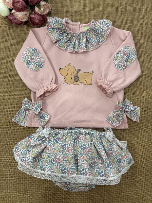 CONJUNTO DOS PIEZAS SUDADERA ROSA CON PERRITO CON CUELLO LIBERTY Y LAZADAS Y BRAGUITAS VOLANTE LIBERTY IP33031